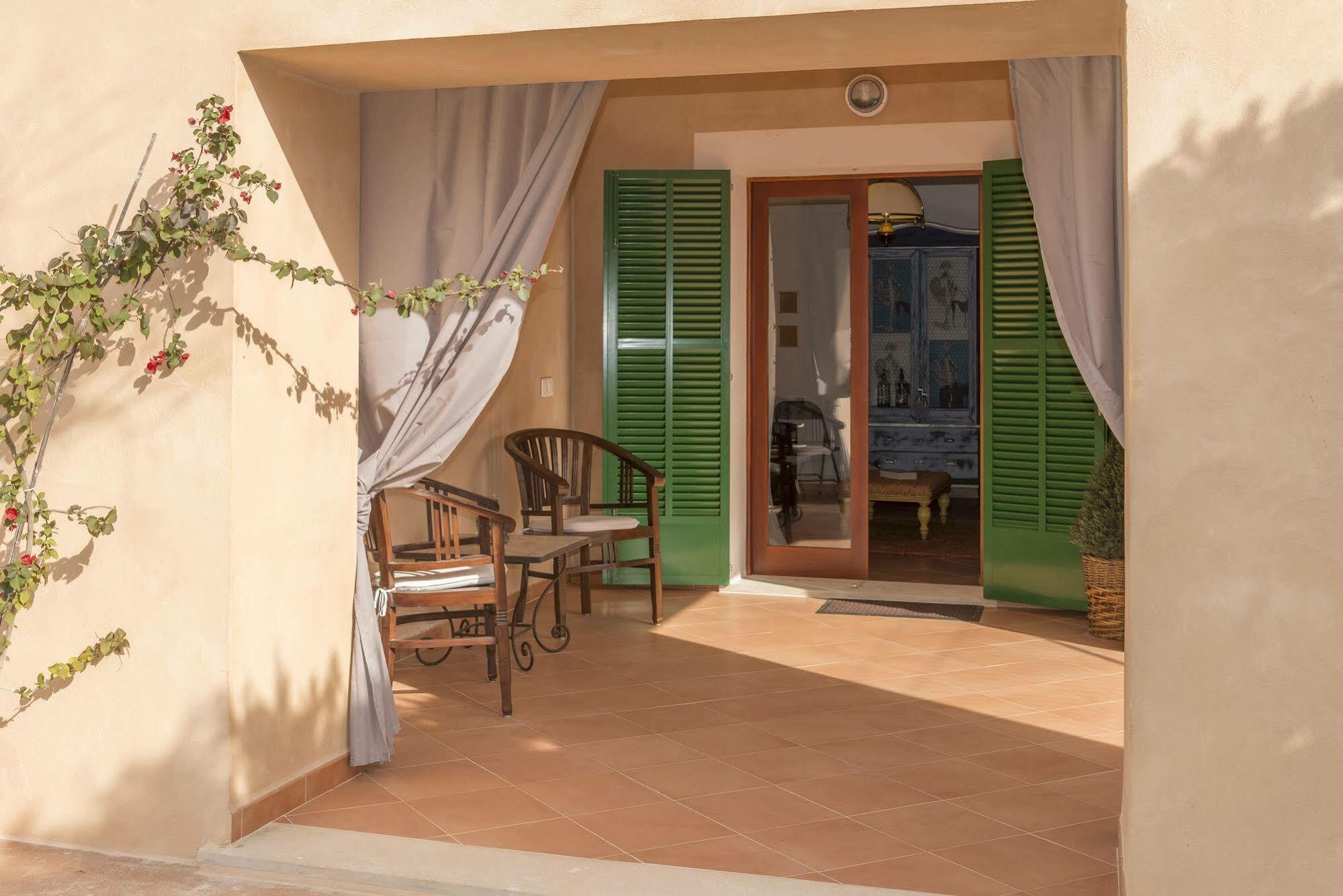 Finca Es Llobets - Adults Only S'Estanyol de Migjorn Exterior photo